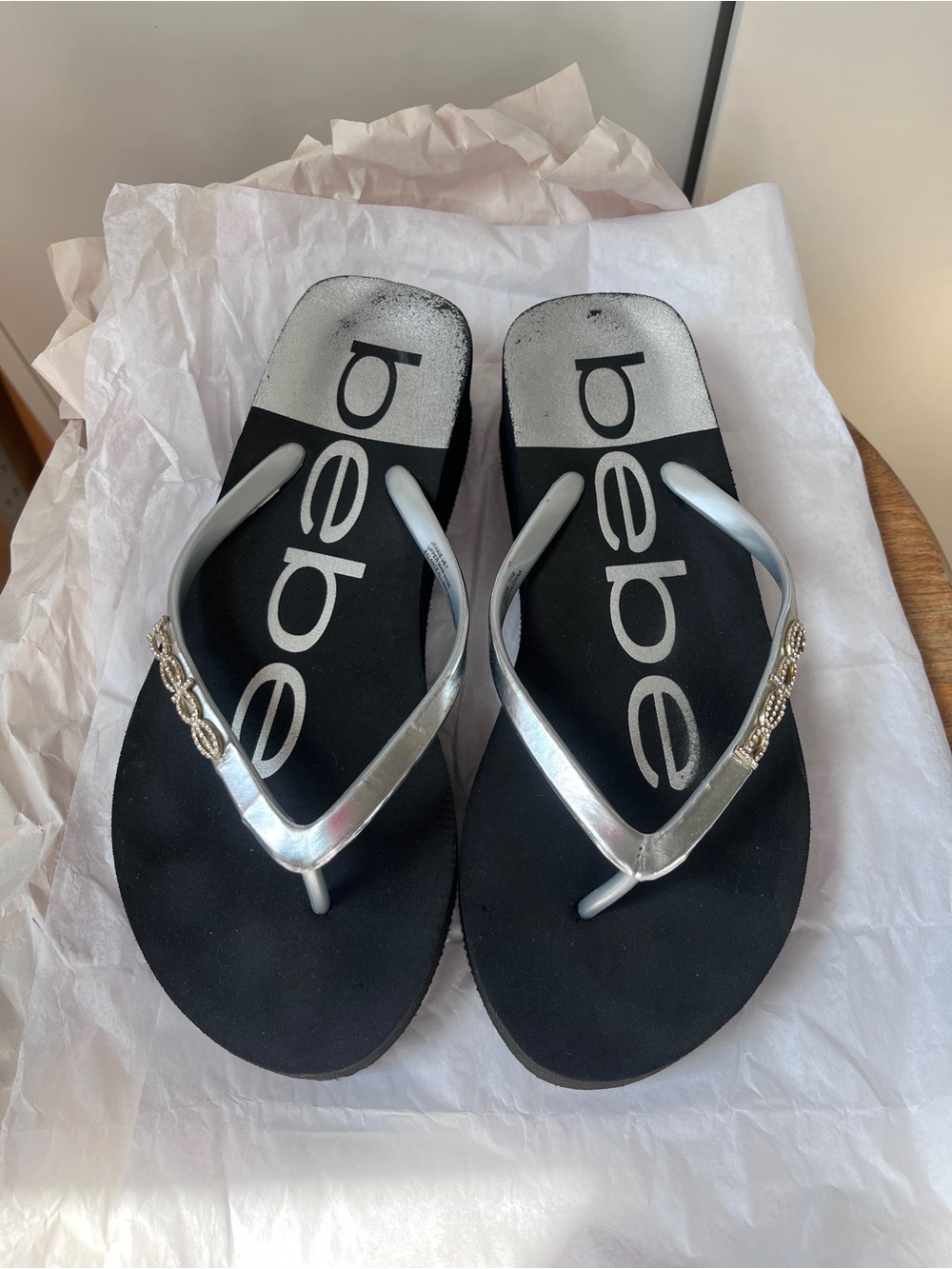 Authentic bebe Silver Metallic Thong platform Sandals